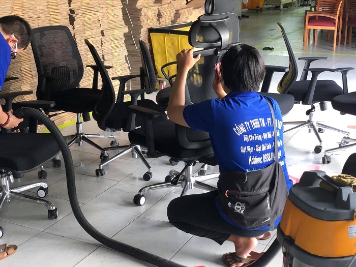 Giặt ghế văn phòng
